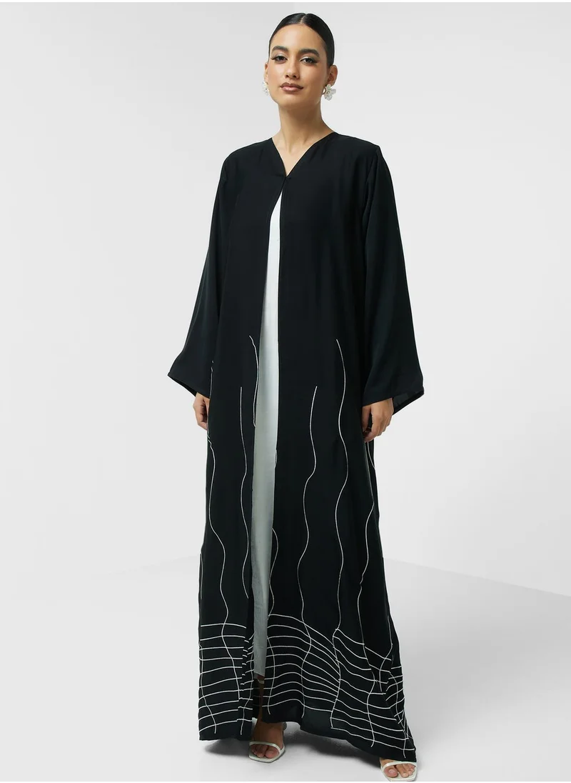 hayas closet Embellished Flared Sleeve Abaya