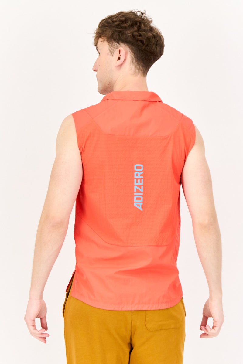 Adidas سترة جري بدون أكمام للرجال، حمراء زاهية - Image 2