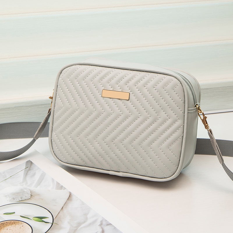 Korean Style Small Square Bag Women'S Bag 2024 Summer Wave Embroidered All-Match Shoulder Crossbody Small Bag Lightweight Mobile Phone Bag - Image 1