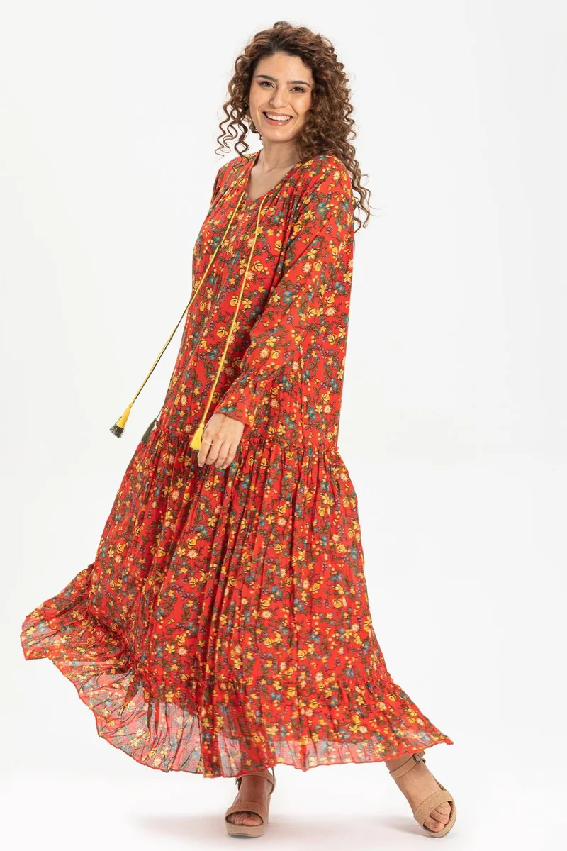اليش شيل بيزي Floral Tiered Maxi Dress