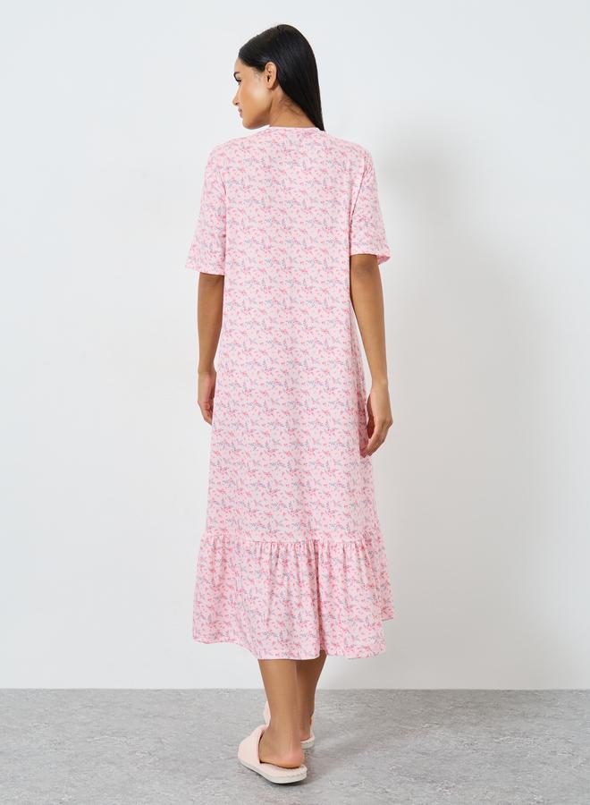 Styli Wide Ruffle Hem Ditsy Print Sleep T-Shirt Dress - Image 4