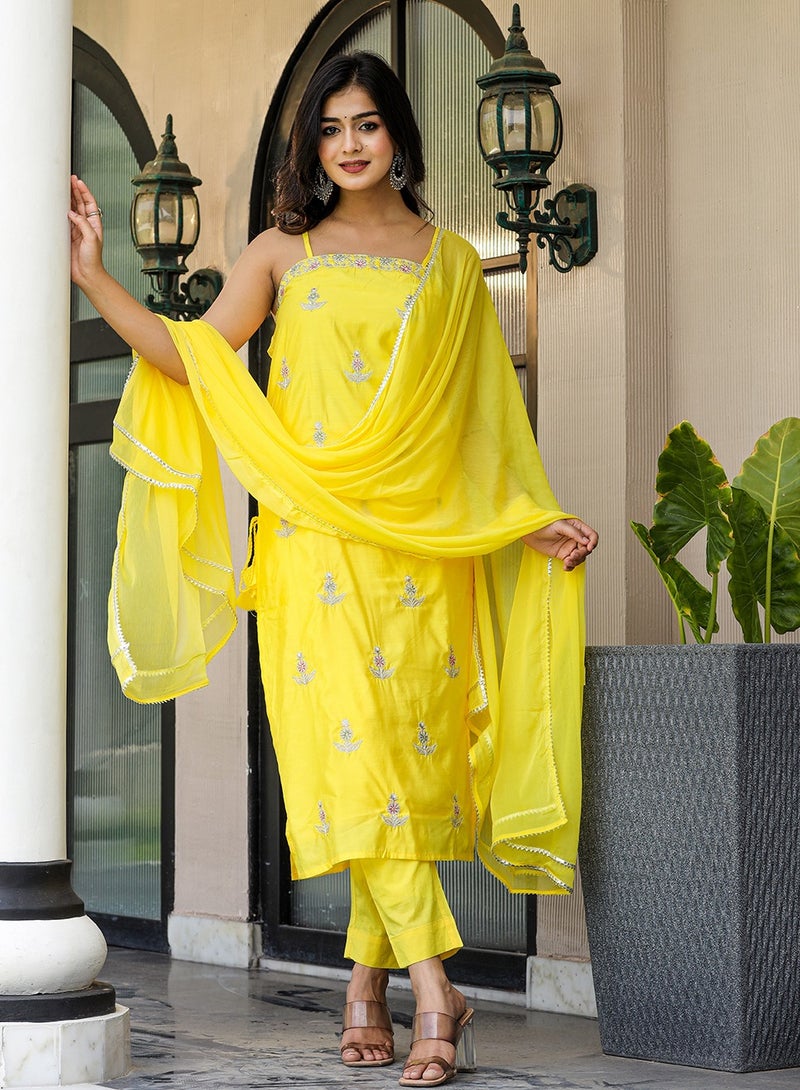 Swadesh Souq Yellow Silk Sleeveless Kurta Pant Set with Dupatta - Image 1