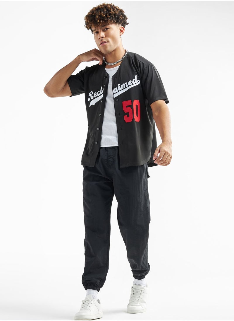 FAV Slogan Regular Fit Shirt  - Image 4
