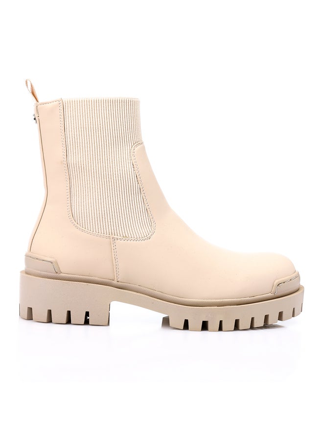 DejaVu - Women's fashionable mono colored half boots - Image 1