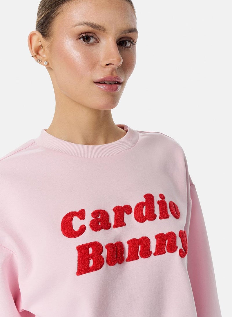 Cardio Bunny سويت شيرت كارديو باني ريترو سكريبت - Image 4