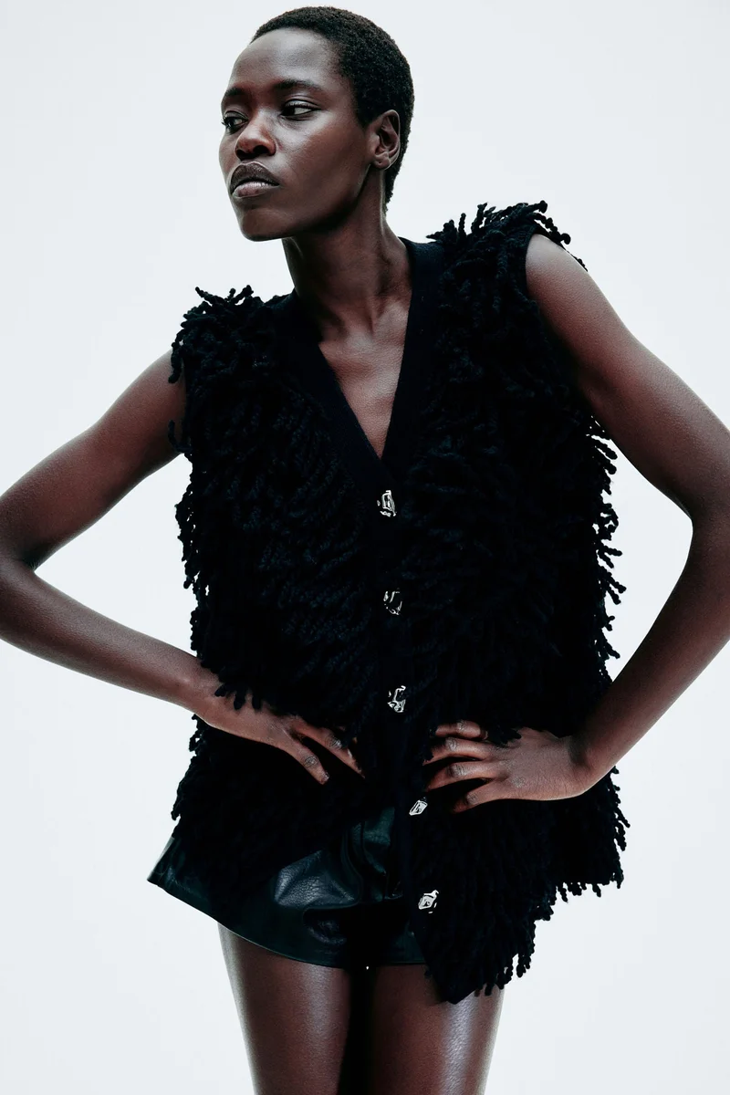 H&M Fringed wool-blend sweater vest