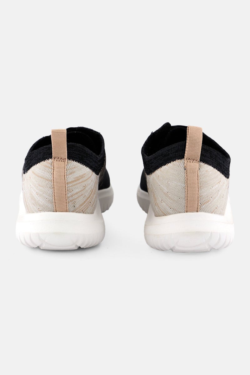 clarks Women Standard Nova Glint Lace Up Casual Shoes, Black - Image 2