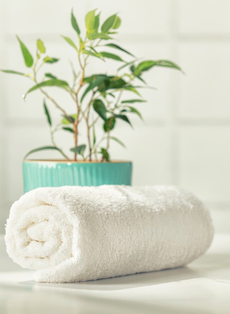 Pearl Coast International 6 Pieces Luxury Face Towel Set 30x30cm 630 GSM Premium Cotton Ultra Soft and Highly Absorbent Expertly Woven for Durability Hotel And Spa Quality Towels White  - Image 3