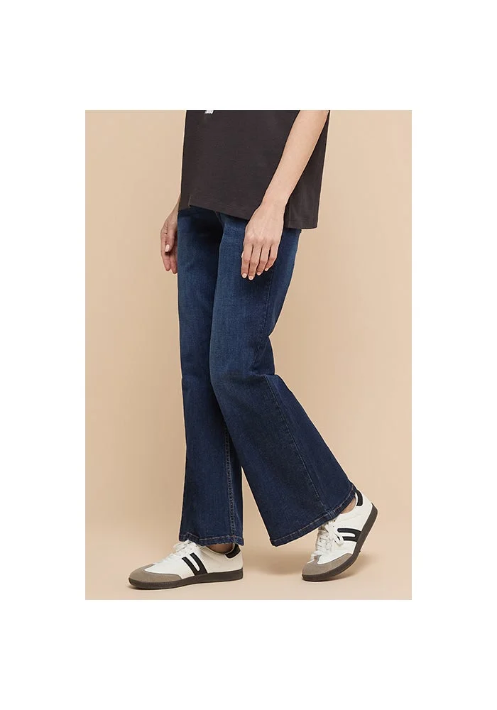 R&b  Washed Flared Jeans with Button Closure for Women | Best Price UAE