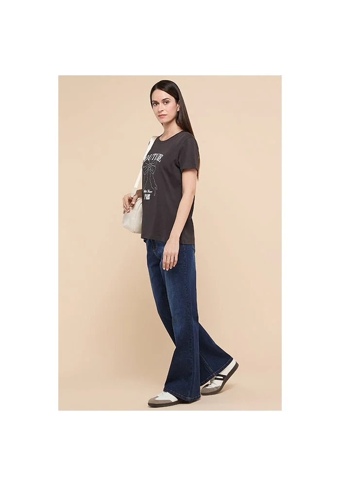 R&b  Washed Flared Jeans with Button Closure for Women | Best Price UAE