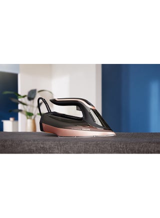 Steam Iron Series 8000 - 80g/min Continuous Steam, 350 ml 3000 W DST8041/86 Gold/Black - view 5