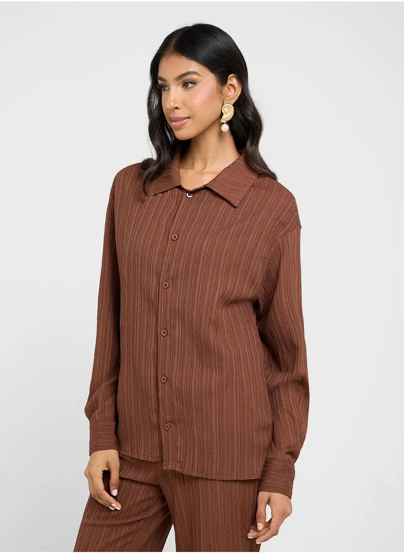 جينجر Plisse Button Down Shirt & Pant Set