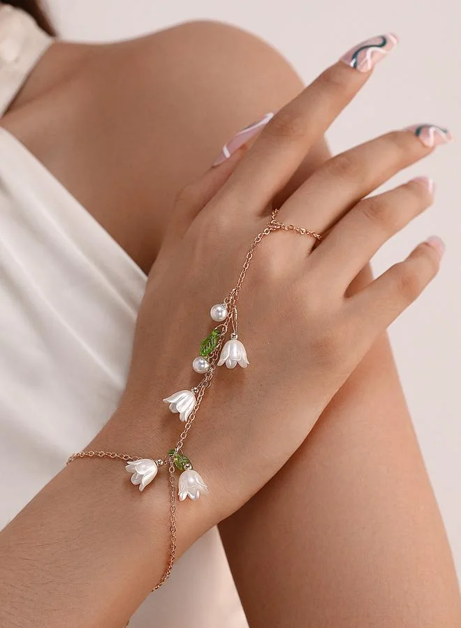 تايك تو Embellished Beaded Linked Ring Bracelet