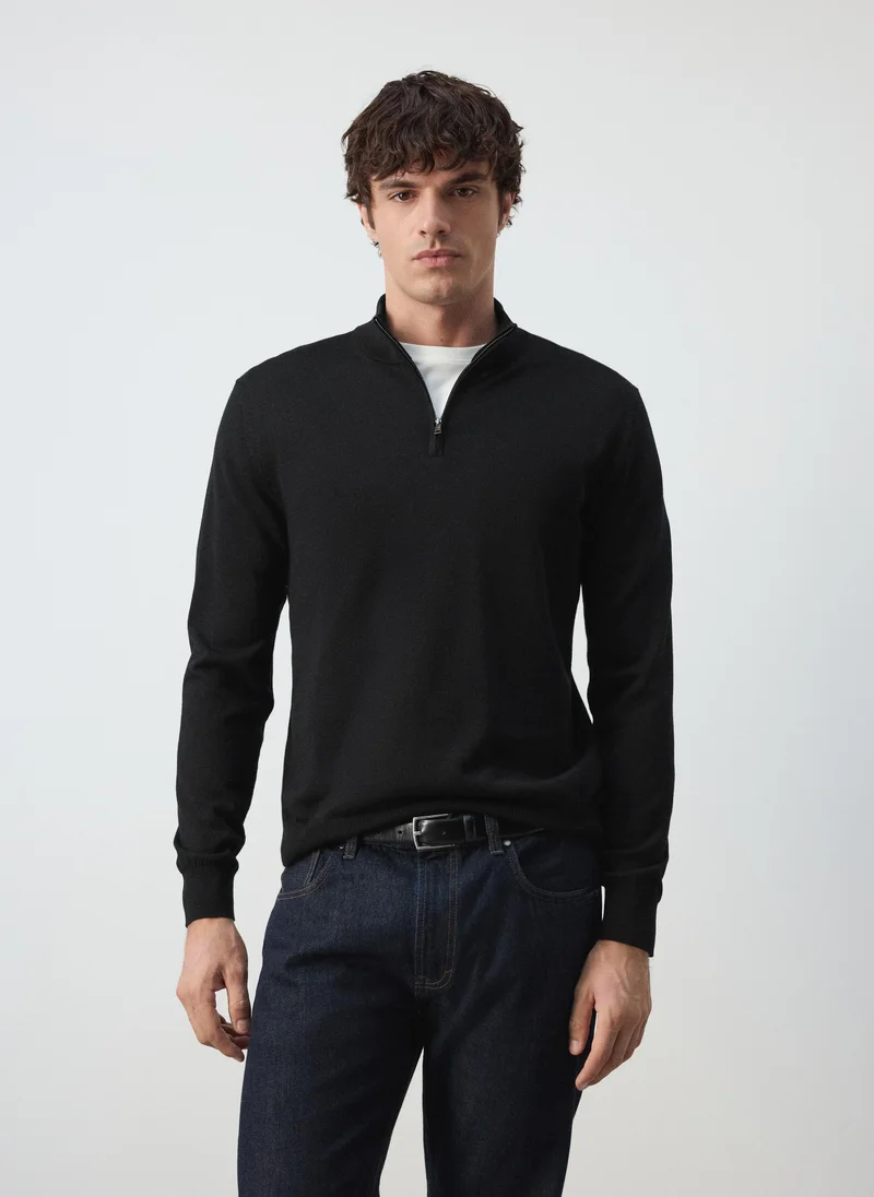 مانجو مان 100% merino wool sweater with zip-neck