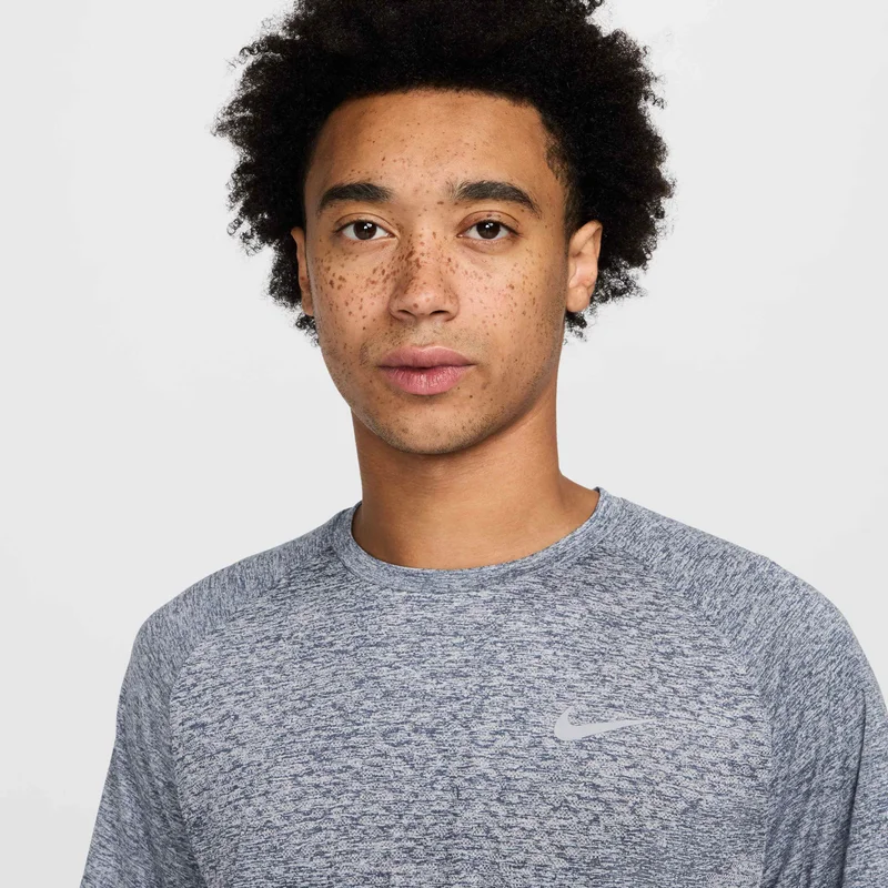 Nike Men's Stride Dri-FIT ADV Running Top