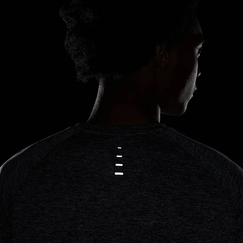 Nike Men's Stride Dri-FIT ADV Running Top