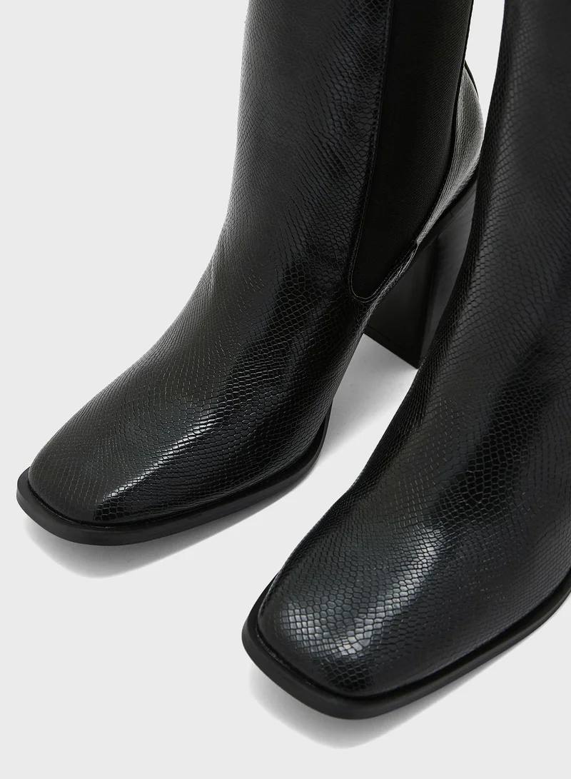 TOPSHOP Ocean Square Toe Ankle Boots