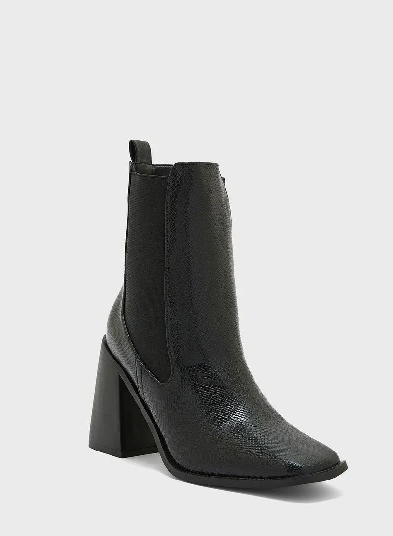 TOPSHOP Ocean Square Toe Ankle Boots