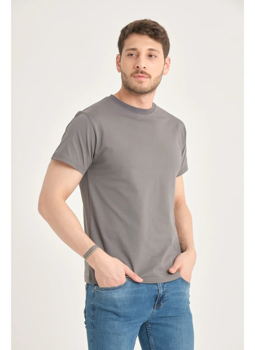 Four Man Men's Cotton Standard Cut Solid Color Basic T-Shirt with Non-Wrinkle Fabric Feature