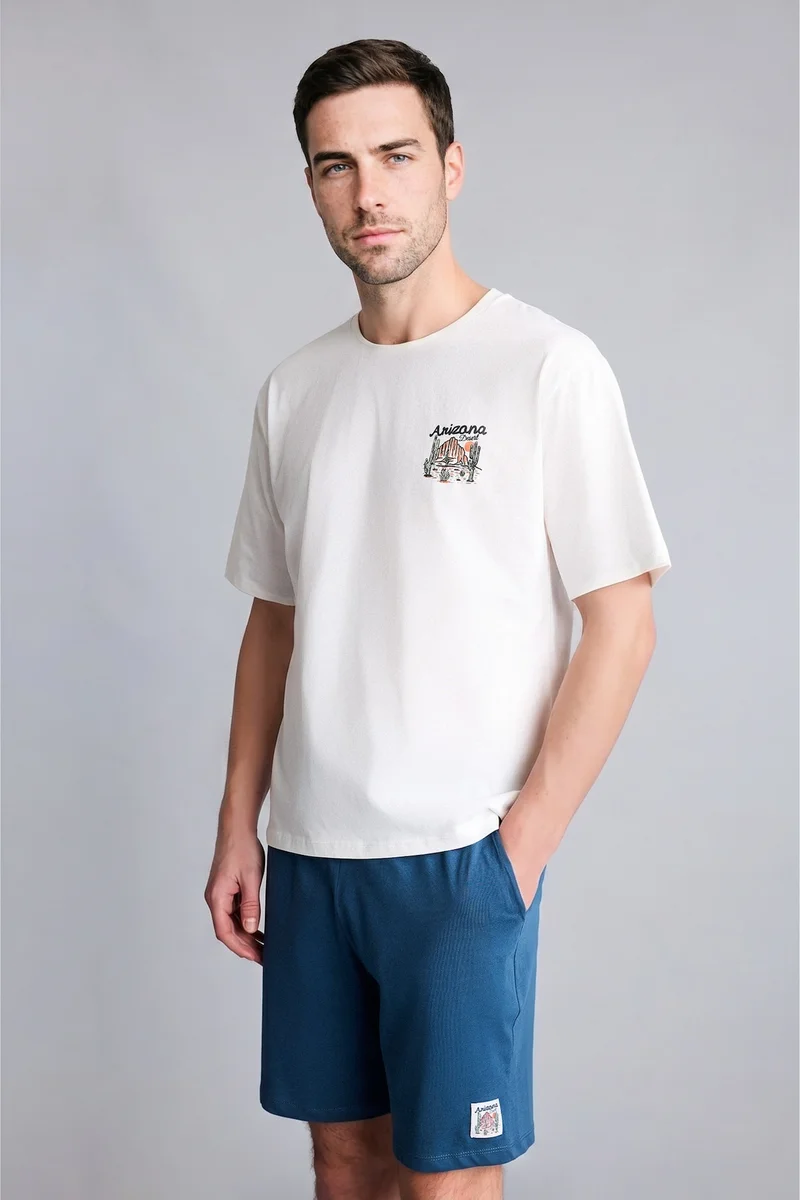 ديفاكتو Boxy Fit Short Sleeve Top and Shorts 2 Piece Pyjamas Set
