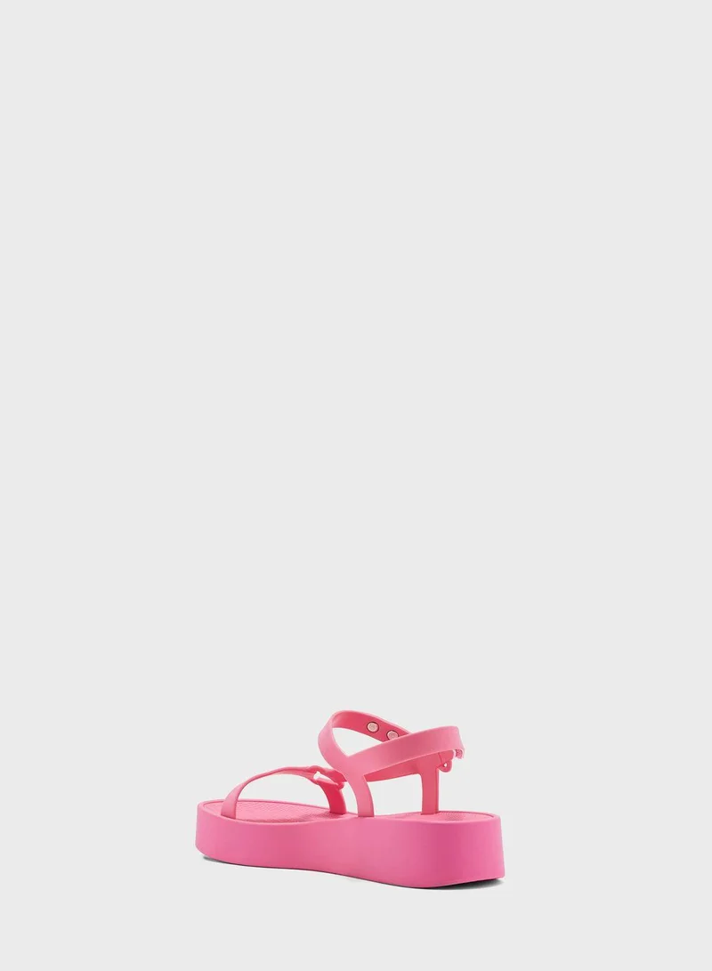 ميليسا Ankle Strap Wedge Heel Sandals