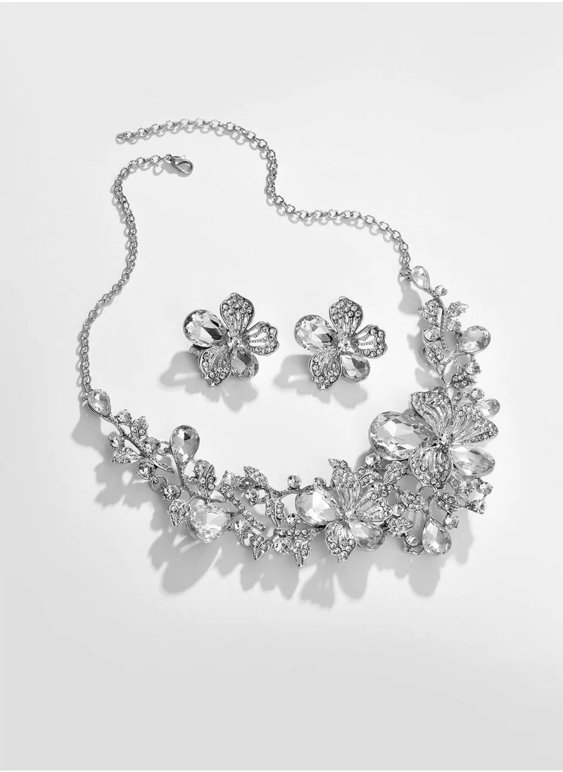 SOHI Silver Plated Designer Stone Necklace and Earring Set