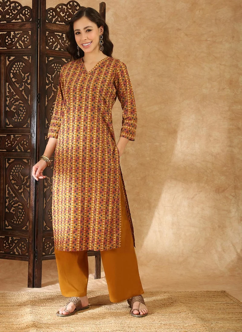 جلو باص Globus Women Mustard V-Neck Geometric Print Straight Kurta with Pants Set