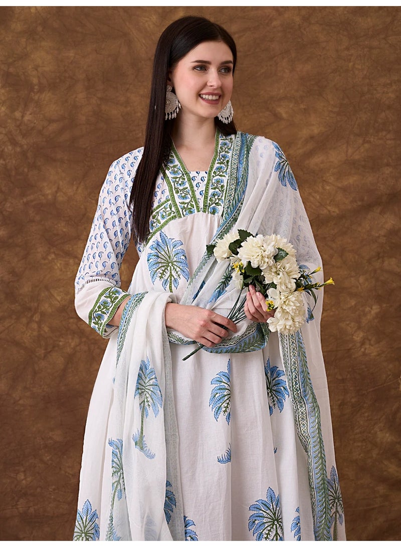 PRIYA’S PANACHE Women's Ethnic Floral Embroidered A-Line Kurta Set with Pants & Dupatta - White - Image 3