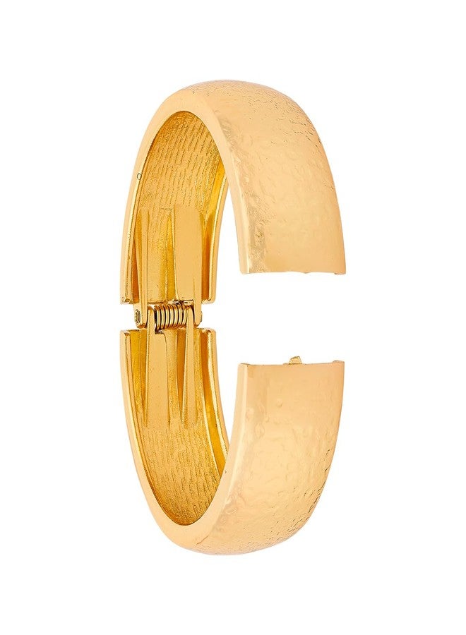 KUSHAL'S Fashion Jewellery Gold Polished Copper Trendy Locking System Kada, Best for Casual Wear & Special Occasion - 455486 - Image 4