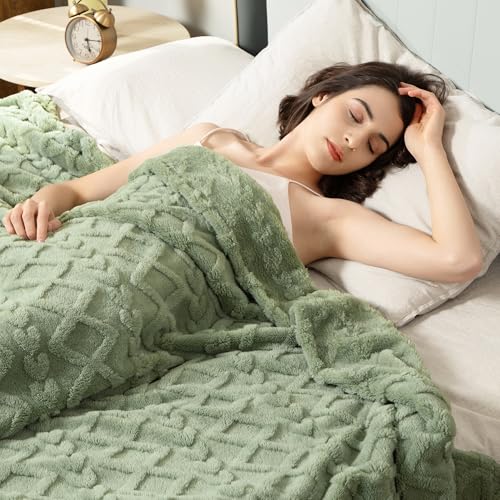 Aganear Fleece Throw Blanket - Cozy Soft Lightweight Fuzzy Throw Blanket for Women Portable Throw Blankets for Couch, Warm Present for Birthday, Christmas, Halloween, Housewarming(50"x60", Sage Green) - Image 4