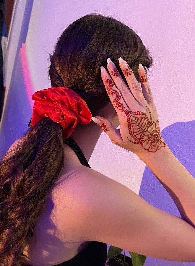 اي اب تاون شيك ربطات شعر ساتان كبيرة الحجم للنساء والفتيات، تمنع تجعد الشعر، وتثبت الشعر أثناء النوم، وربطات شعر مطاطية كبيرة لتسريحة ذيل الحصان والكعكة، وربطات شعر لمنع التقصف (أحمر) - Image 4