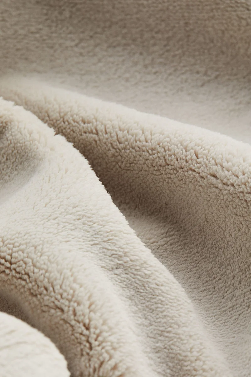 اتش اند ام روب حمام من مايكرو فليس