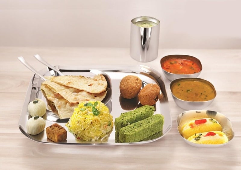 YUIOP Square Shape Steel Dinner Set 18 Guage Stainless Steel Includes 1 Thali 1 Dish 2 Bowls 1 Spoon 1 Glass - Image 4