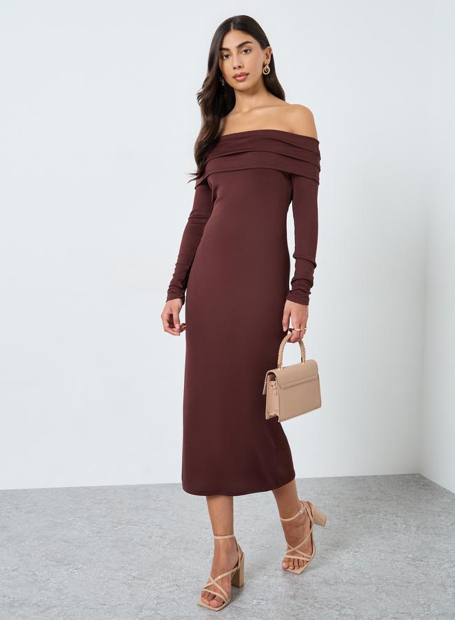 ستايلي فستان ميدي مضلع بأكتاف مكشوفة - Image 3