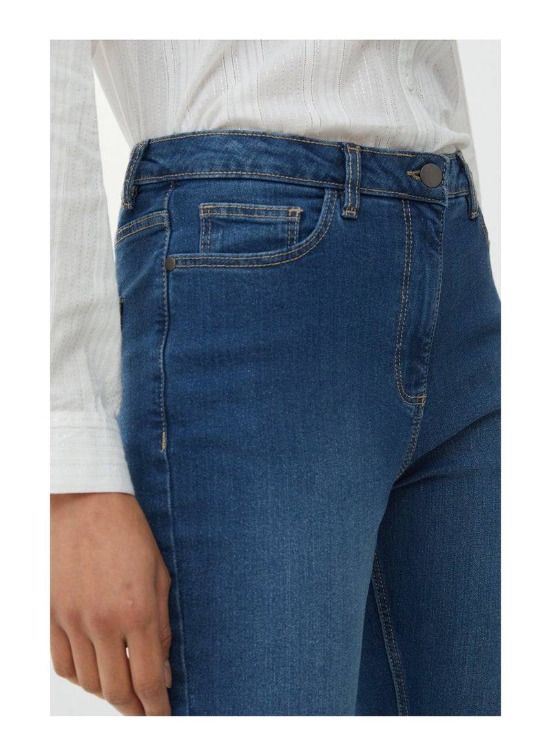 MAINE - 5 Pocket Straight Leg Jean - Image 1