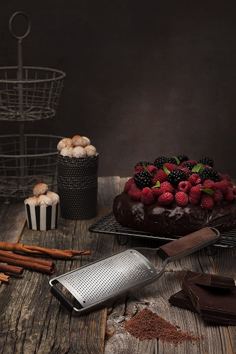 Microplane Master Series Wood Handle Stainless Steel Frame Fine Blade Cheese Grater - Image 5