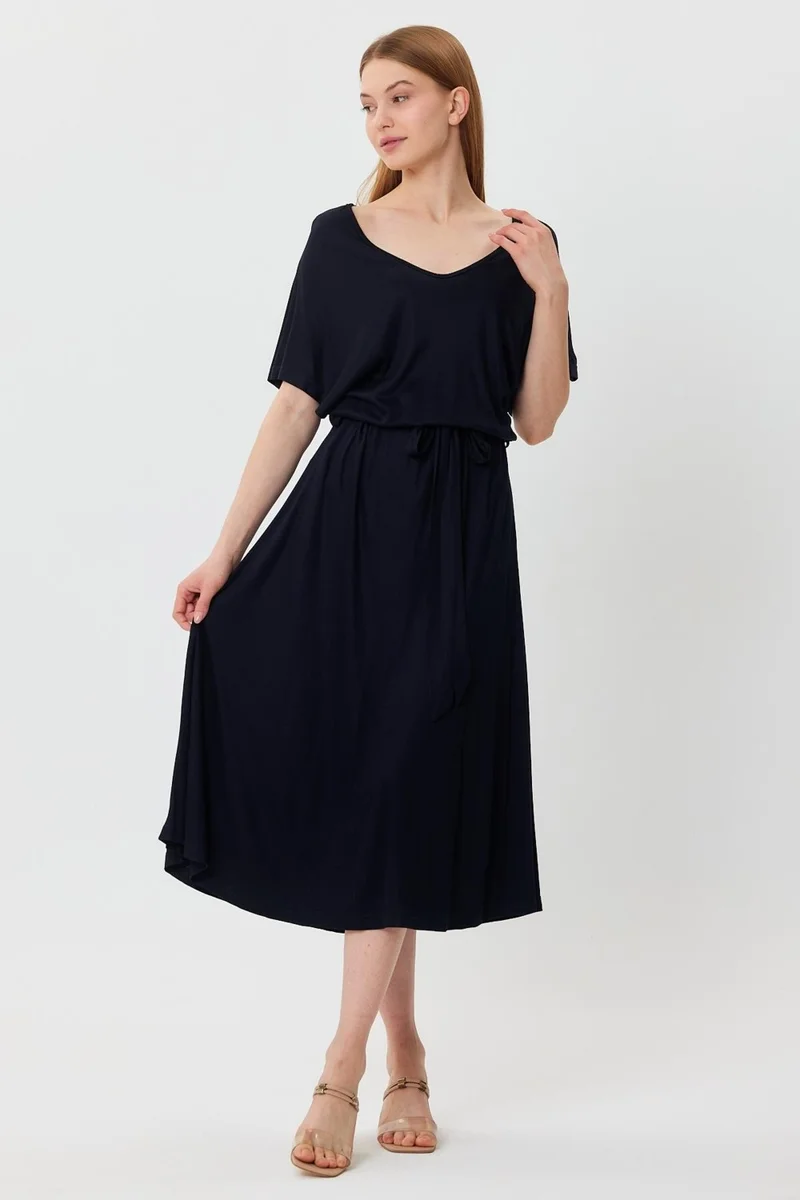 الكسندر جاردي Belted V-Neck Dress (B23-00239)