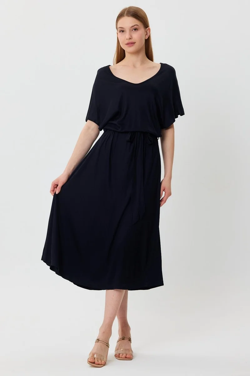 الكسندر جاردي Belted V-Neck Dress (B23-00239)