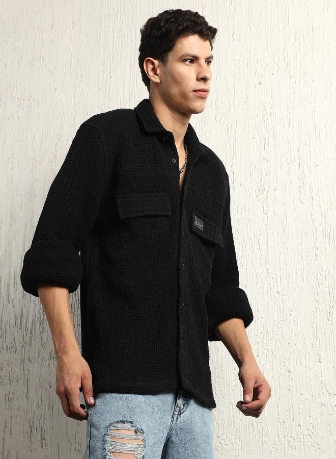 Hubberholme Men's Black Cotton Blend Solid Pattern Button Down Oversized Shirt - Image 5