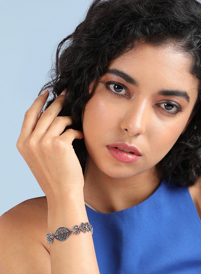 SOHI Leaf Crystal Artificial Bracelet Jewellery - Image 4