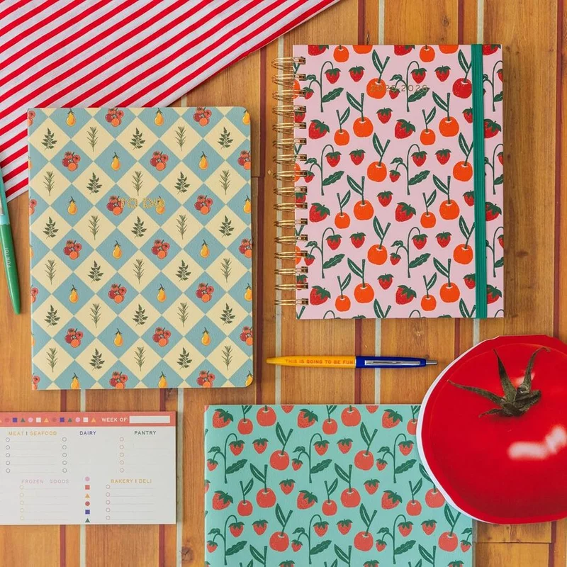 بان دو Weekly Undated Planner, Teal Strawberries