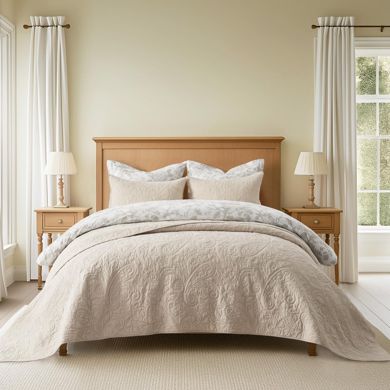 EVERGRACEHOME EVERGRACE 100% Cotton Paisley Quilt Set, Oversized King 3 Piece Set â€“ Prewashed Lightweight Bedspread with 2 Shams, Soft & Breathable Matelasse Coverlet for All-Season Comfort, Flax Beige - Image 1