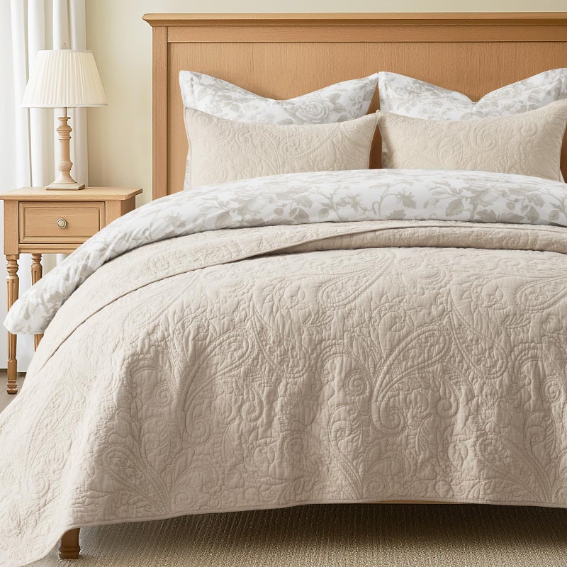 EVERGRACEHOME EVERGRACE 100% Cotton Paisley Quilt Set, Oversized King 3 Piece Set â€“ Prewashed Lightweight Bedspread with 2 Shams, Soft & Breathable Matelasse Coverlet for All-Season Comfort, Flax Beige - Image 4