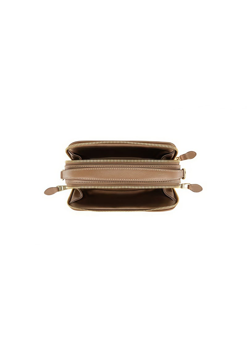 Miu Miu Leather and Patent Leather Shoulder Bag 9.5cmx16cmx6.5cm  - Image 3