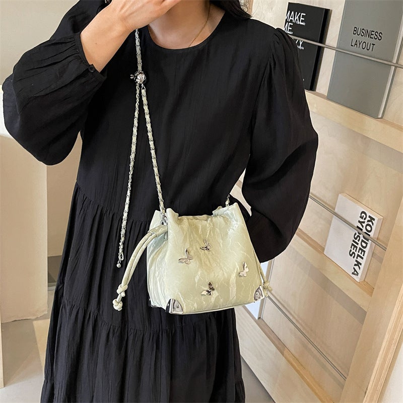 High-End Sense Metal Bow Bucket Bag Women'S 2024 Stylish Niche Drawstring Bag Fashion Women'S Bag - Image 4