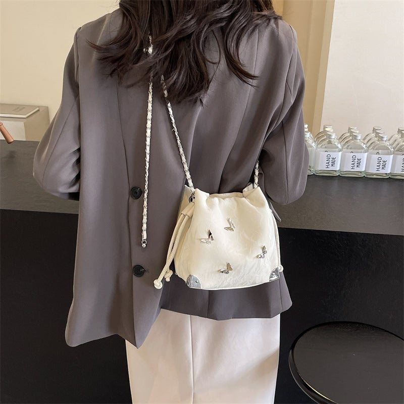 High-End Sense Metal Bow Bucket Bag Women'S 2024 Stylish Niche Drawstring Bag Fashion Women'S Bag - Image 5