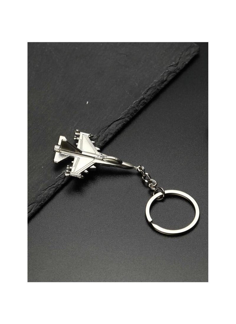 Metal keychain in the shape of an airplane - pzsku/Z77DB8E2F243F4E9D3C32Z/45/_/1687195202/5711b514-0956-46be-8525-06b41f11a98c