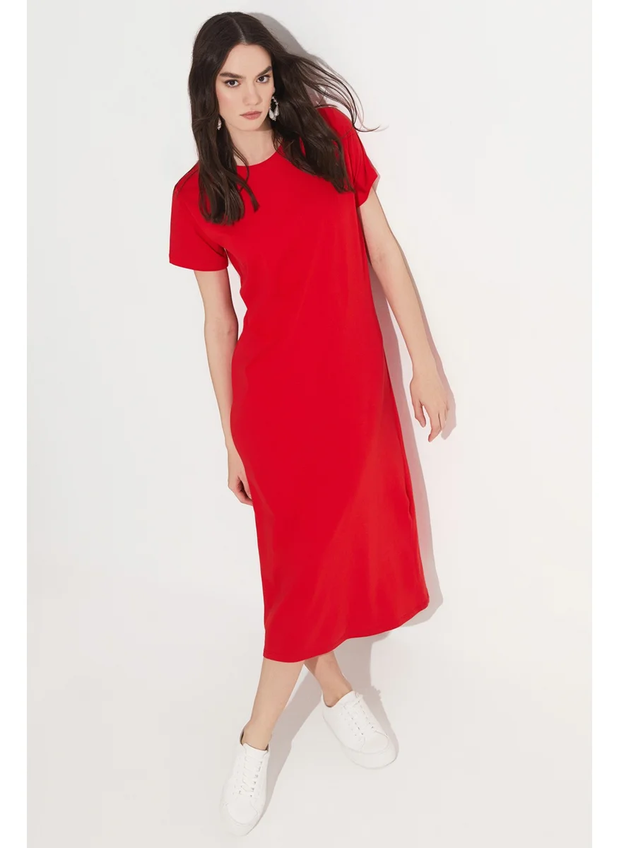 جون Women's Straight Cut Crew Neck Short Sleeve Long Knitted Dress