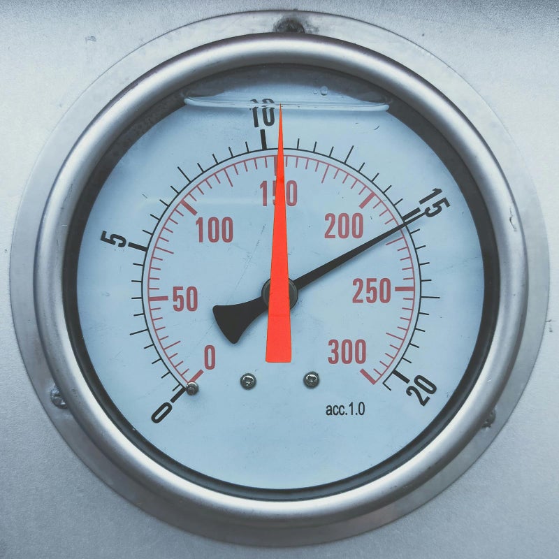 Waterproof Reflective Red Arrow Pressure Gauge Stickers 5x50mm 100pcs - Image 5
