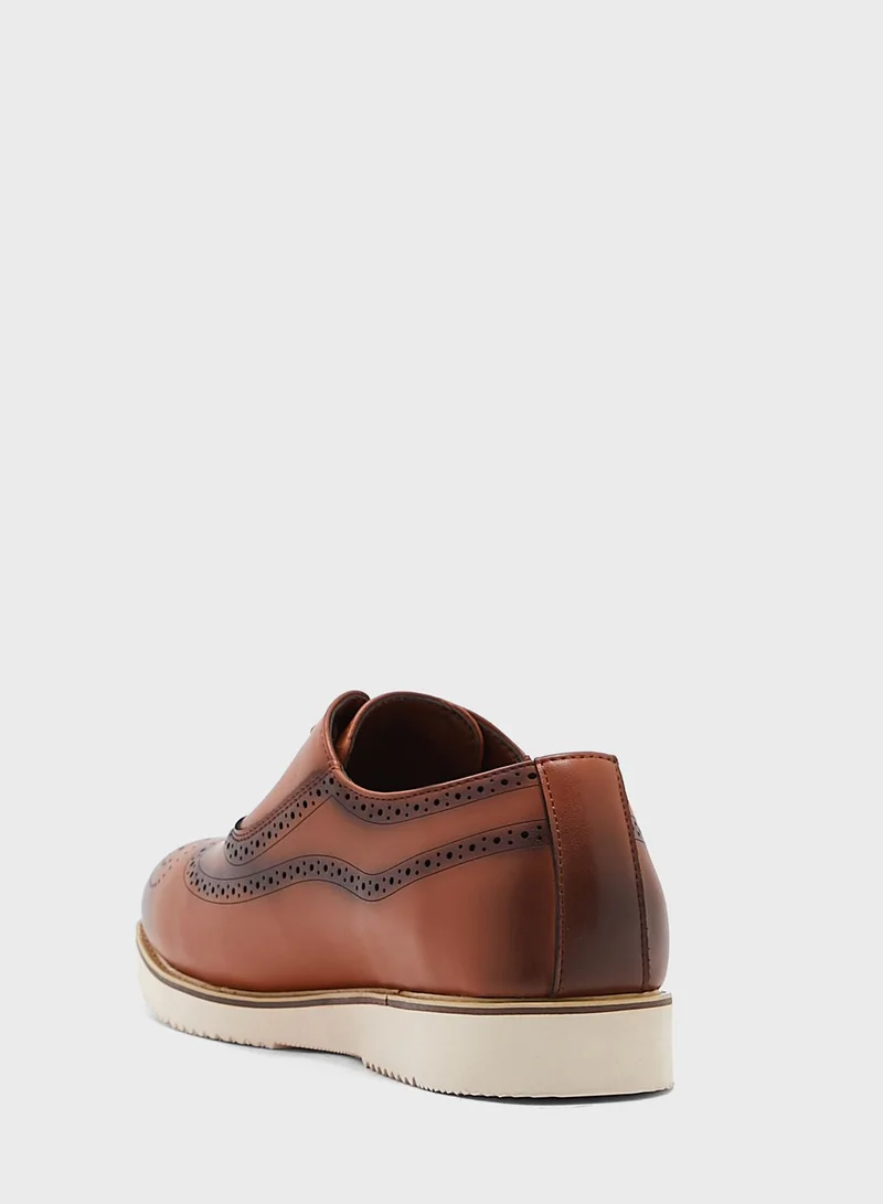 Robert Wood Casual Wing Cap Brogue Lace Ups
